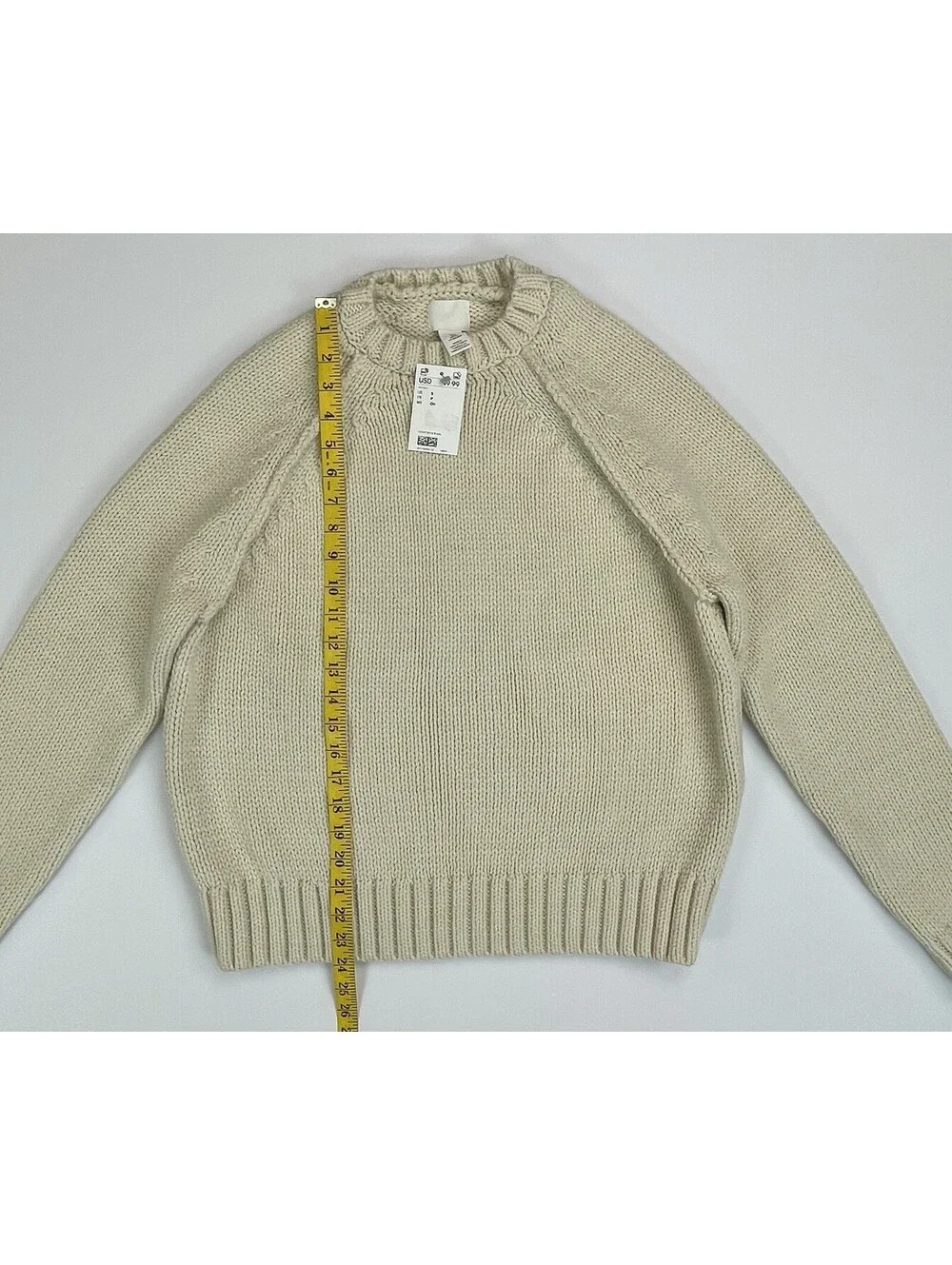 NWT H&M Cream Chunky Knit Sweater Small NWT Minimalist Raglan Sleeve S